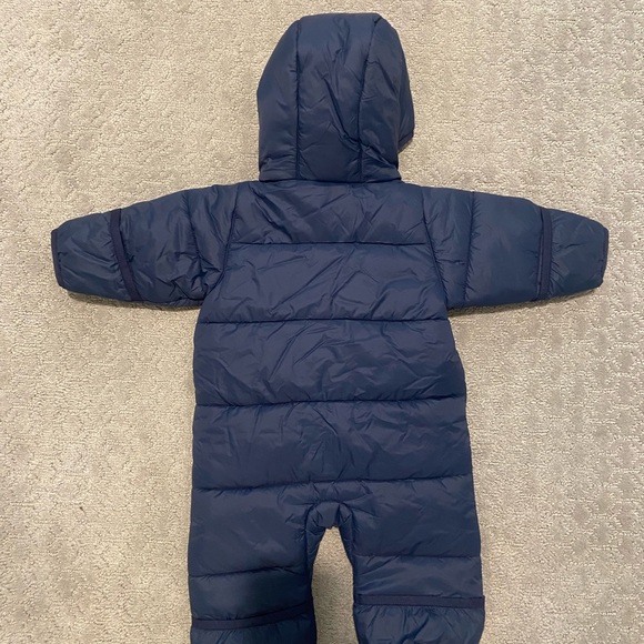 Burton Baby Bunting- Never Worn- 6 months - Picture 4 of 8